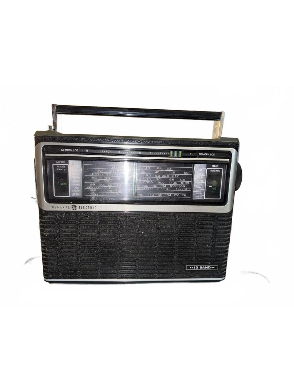Vintage General Electric Portable Radio with 10 Bands Untested